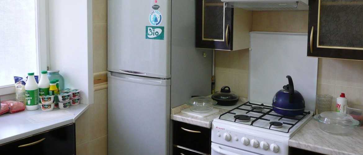 Можно ли ставить холодильник рядом с батареей отопления, на каком расстоянии