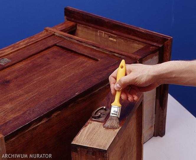 Как в домашних условиях отреставрировать своими руками старую мебель: советы и мастер-класс по реставрации