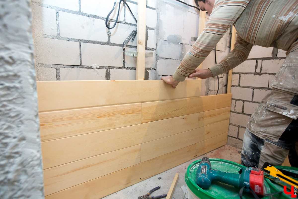 Отделка стен вагонкой, как обшить дом деревянной вагонкой (евровагонкой), монтаж своими руками, инструкция с фото