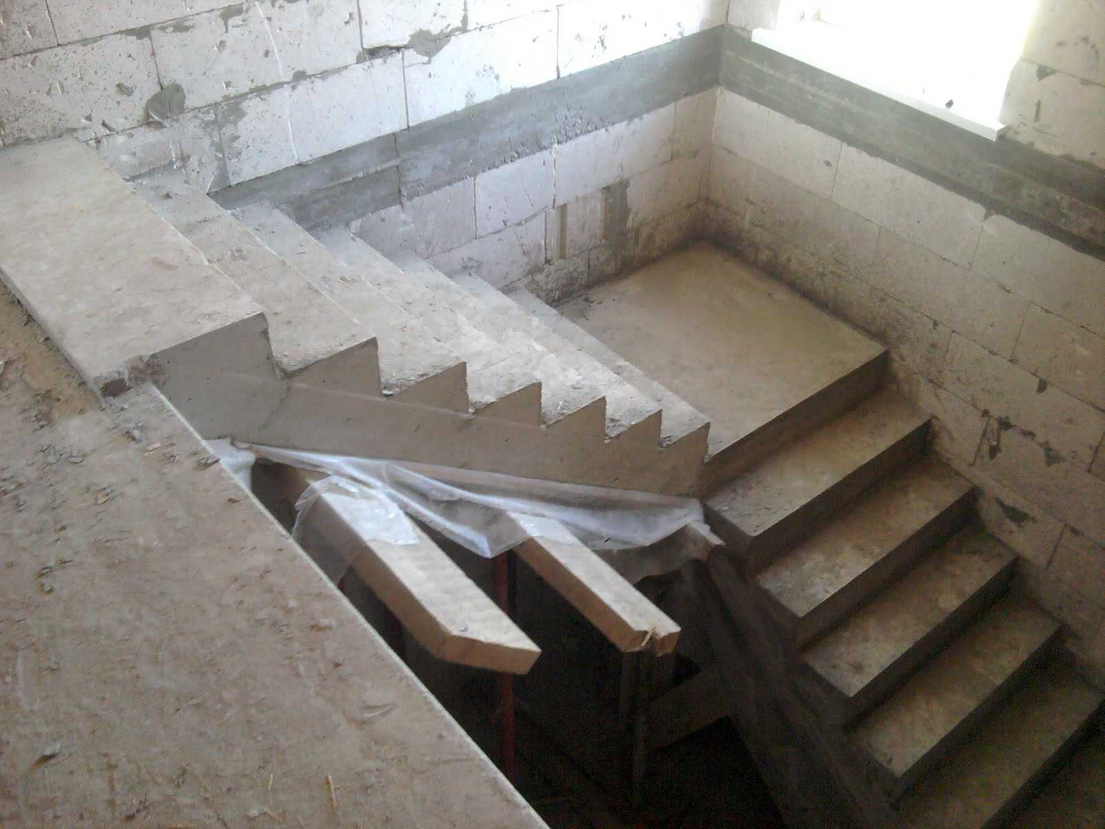 Монолитные лестницы из бетона
