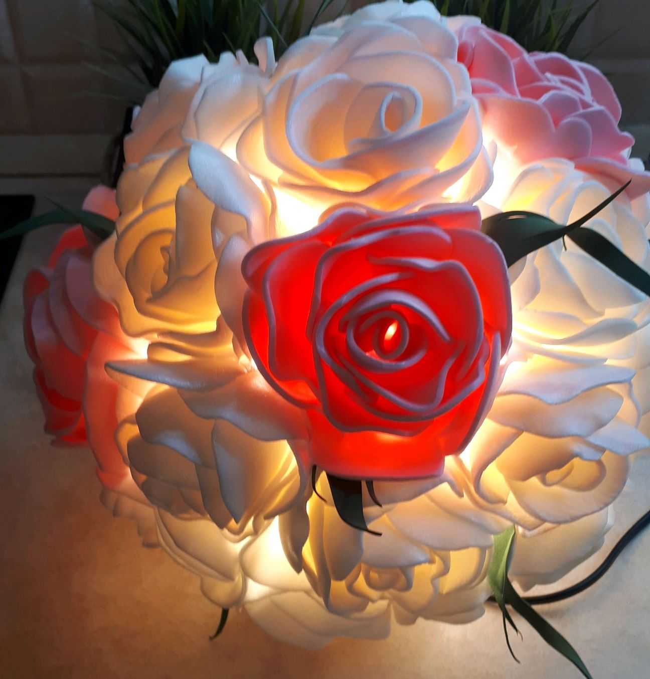 Как сделать светильник в виде розы: поэтапная сборка